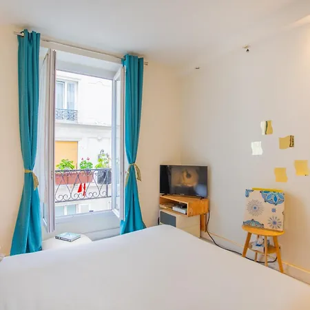 Charming Parisian With Views * Paris